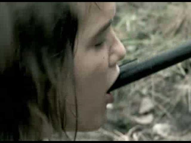 Очень жесткая и трагическая сцена издевательств и насилия