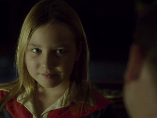 Педофил развел девочку на секс