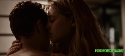 Не удержались и занялись сексом в спорт зале