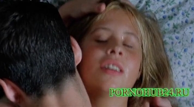 Подросток развел на первый секс 13-летнюю девочку