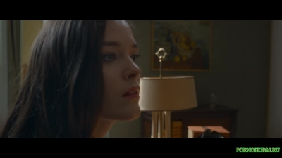 Девушка сутенер учит новенькую мыть вагину