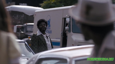 Проститутка лижет подруге