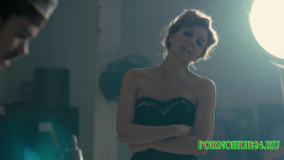 Новенькая актриса снимается в порно